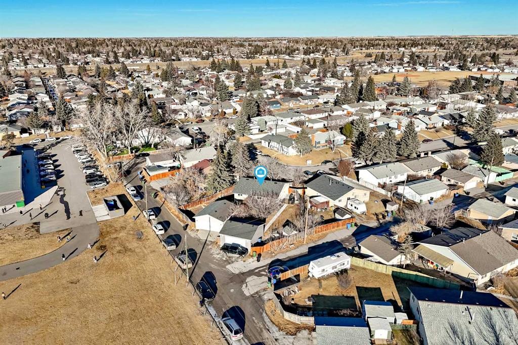 1013 Marcombe Crescent Ne, Calgary, AB - Outdoor With View