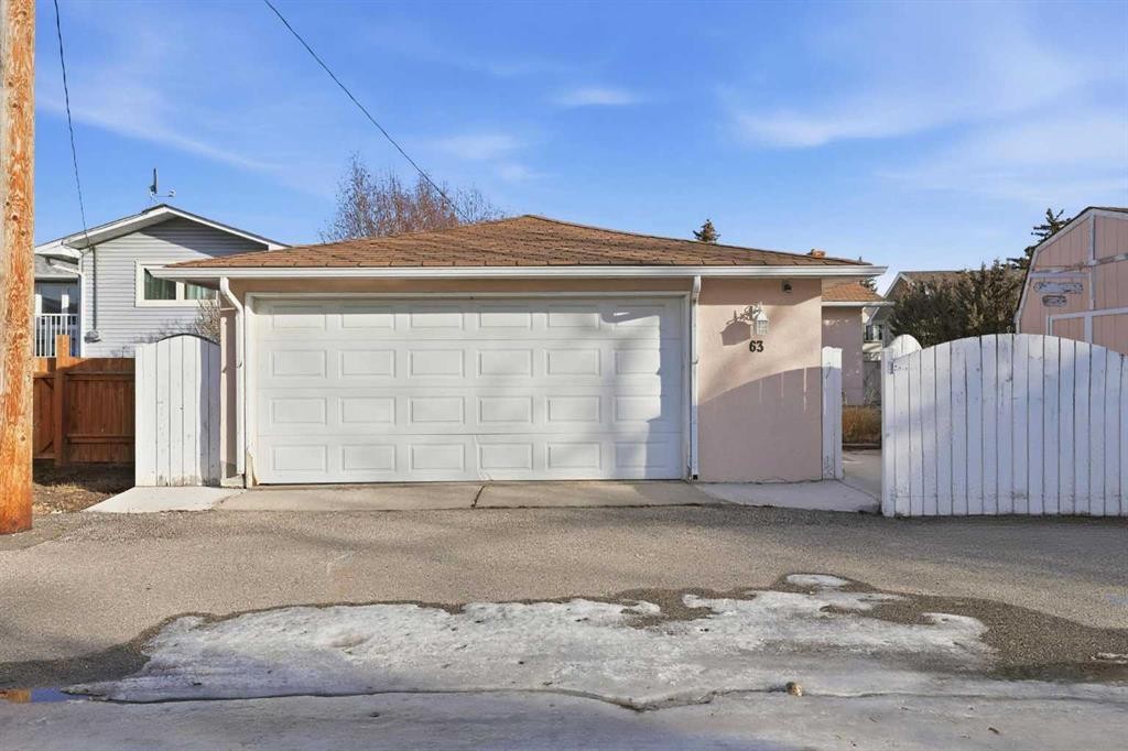 63 Huntmeadow Road Ne, Calgary, AB - Outdoor