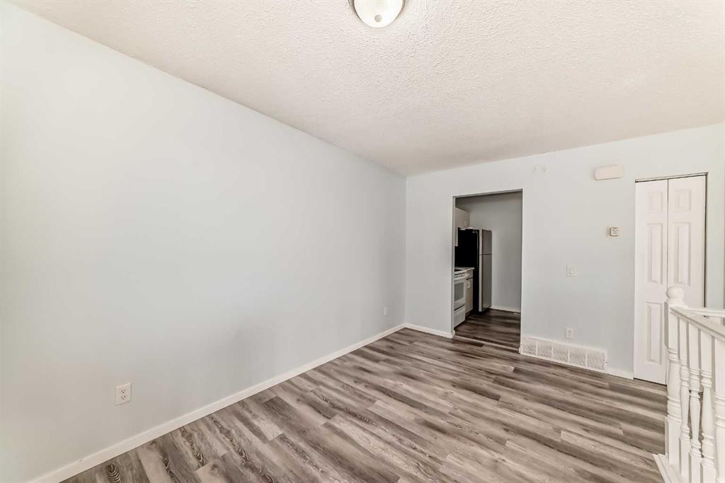 151F Pinehill Road Ne, Calgary, AB - Indoor Photo Showing Other Room