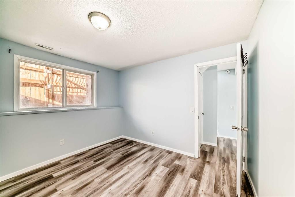 151F Pinehill Road Ne, Calgary, AB - Indoor Photo Showing Other Room