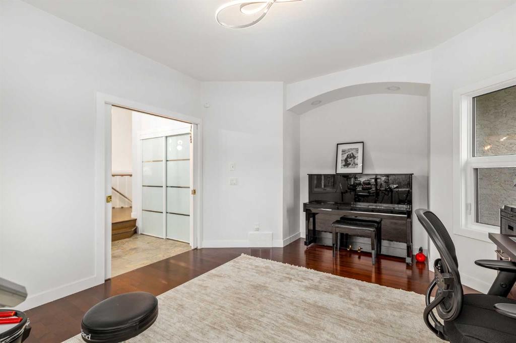 1414 Shawnee Drive, Calgary, AB - Indoor