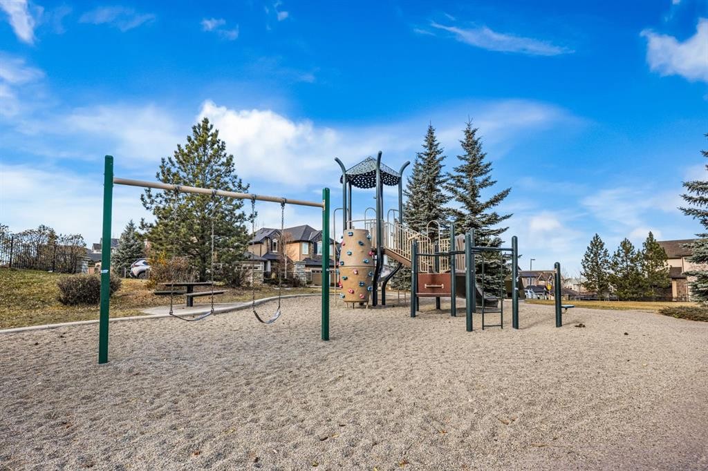 166 Cranridge Terrace Se, Calgary, AB - Outdoor