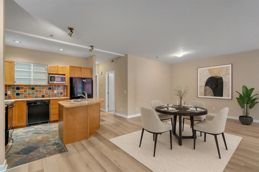 403-718 5 Street Ne, Calgary, AB - Indoor