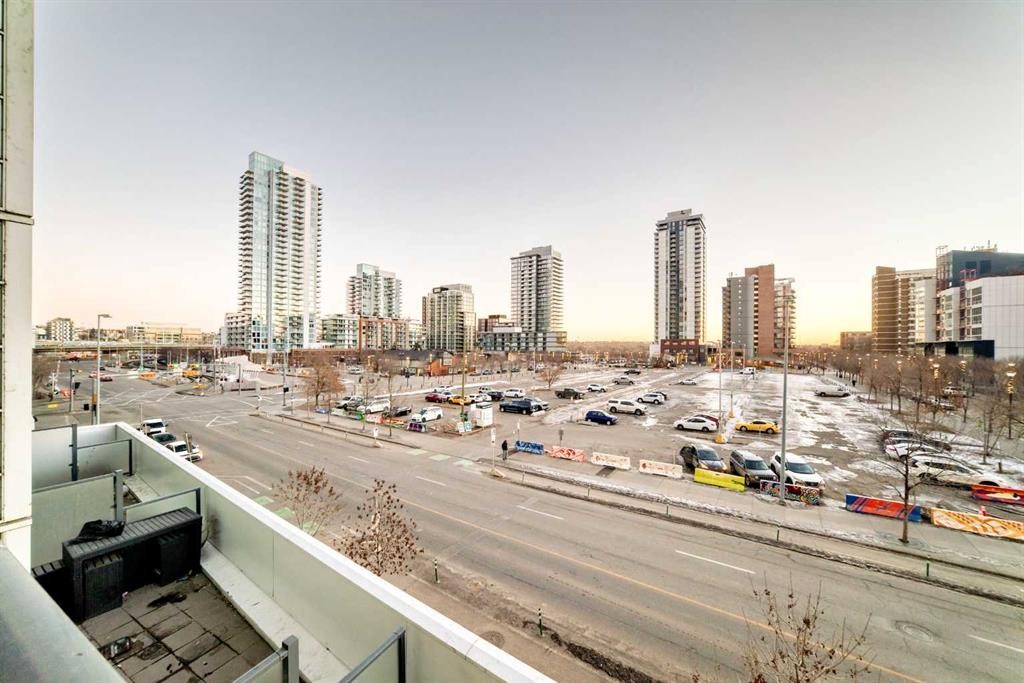 310-450 8 Avenue Se, Calgary, AB - Outdoor