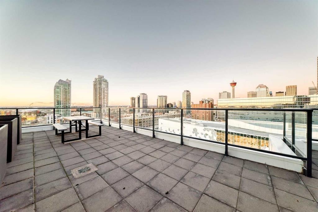 310-450 8 Avenue Se, Calgary, AB - Outdoor With Balcony With View