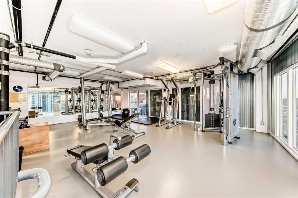 310-450 8 Avenue Se, Calgary, AB - Indoor Photo Showing Gym Room