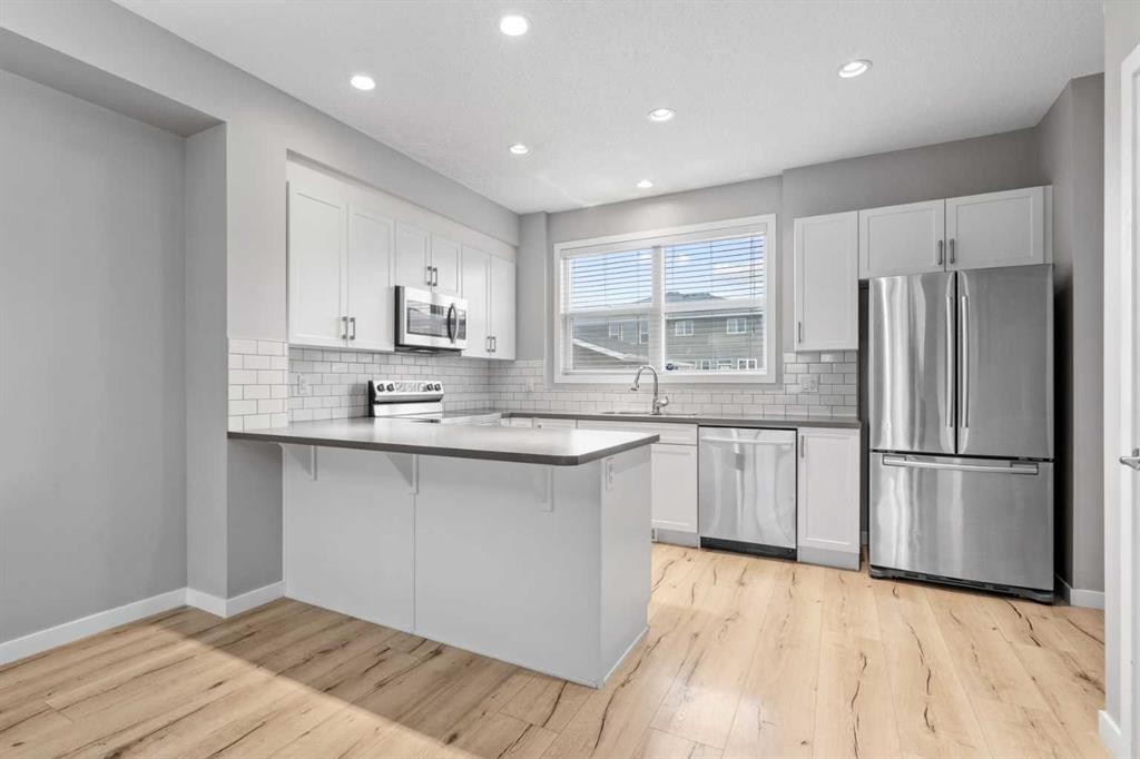 368 Redstone Drive Ne, Calgary, AB - Indoor Photo Showing Kitchen With Upgraded Kitchen