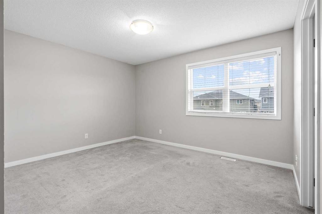 368 Redstone Drive Ne, Calgary, AB - Indoor Photo Showing Other Room