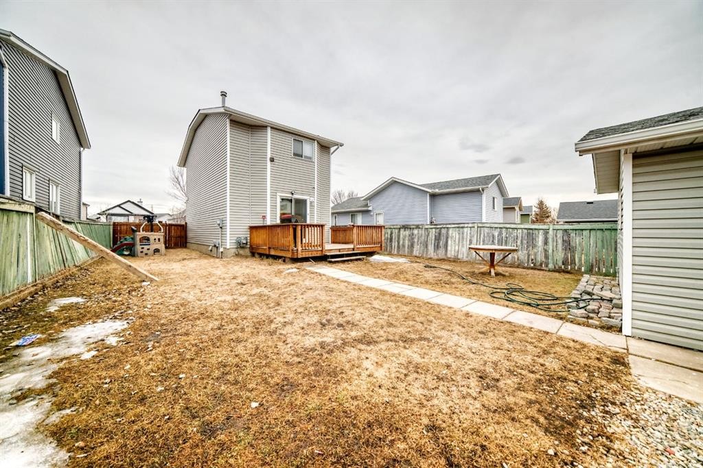 131 Taradale Drive Ne, Calgary, AB - Outdoor With Exterior