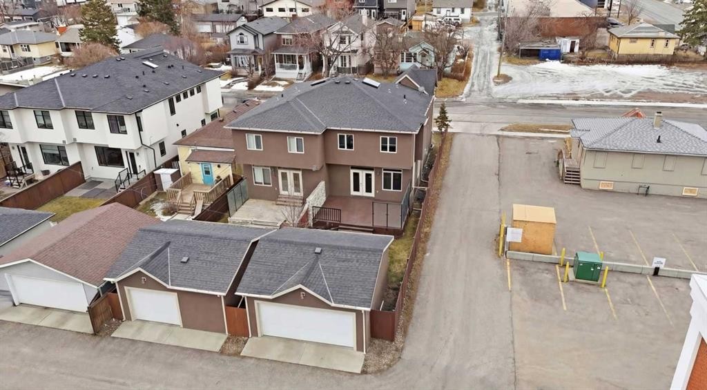 110 26 Avenue Ne, Calgary, AB - Outdoor