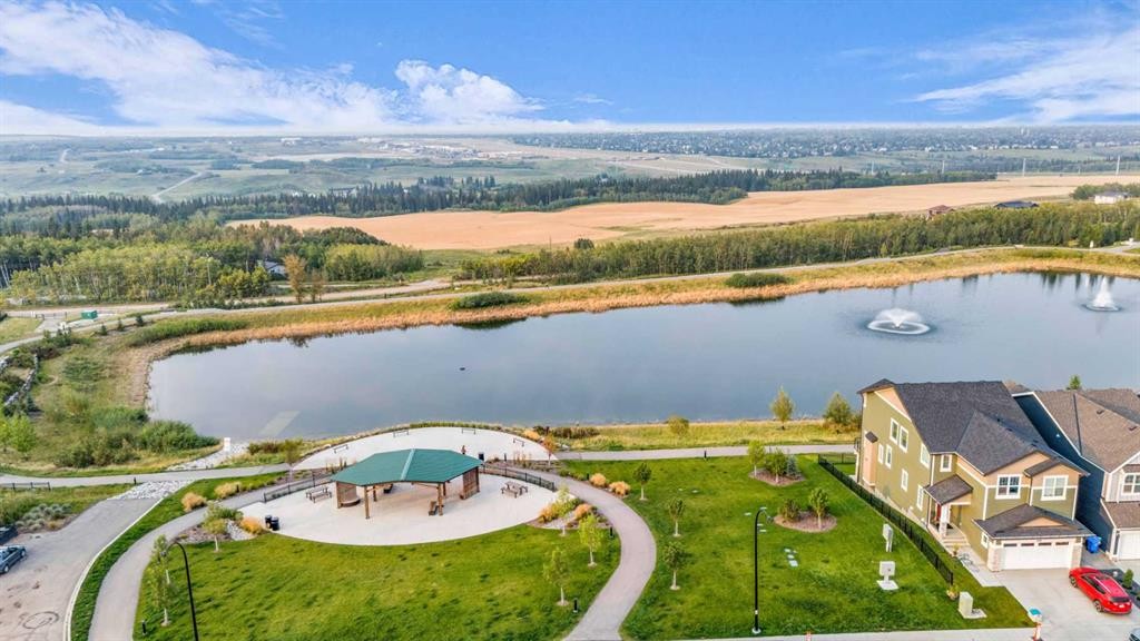 35 Versant View Sw, Calgary, AB - Outdoor With View