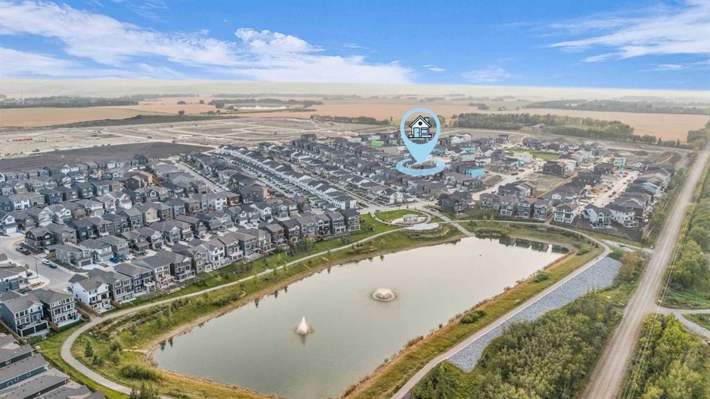 35 Versant View Sw, Calgary, AB - Outdoor With View