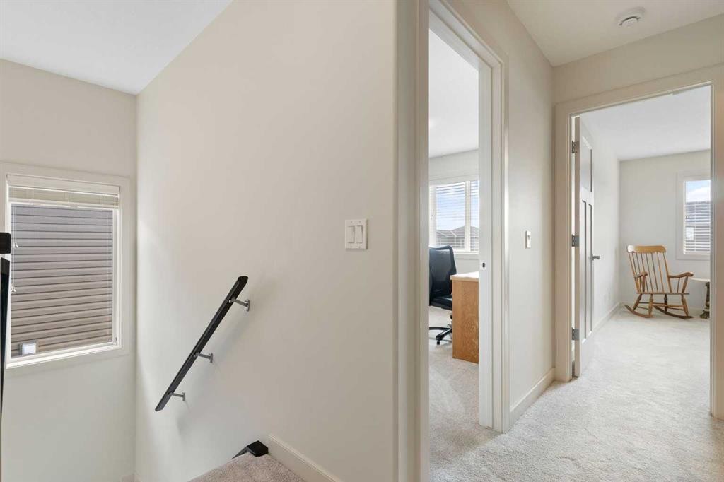 167 Fireside Drive, Cochrane, AB - Indoor Photo Showing Other Room