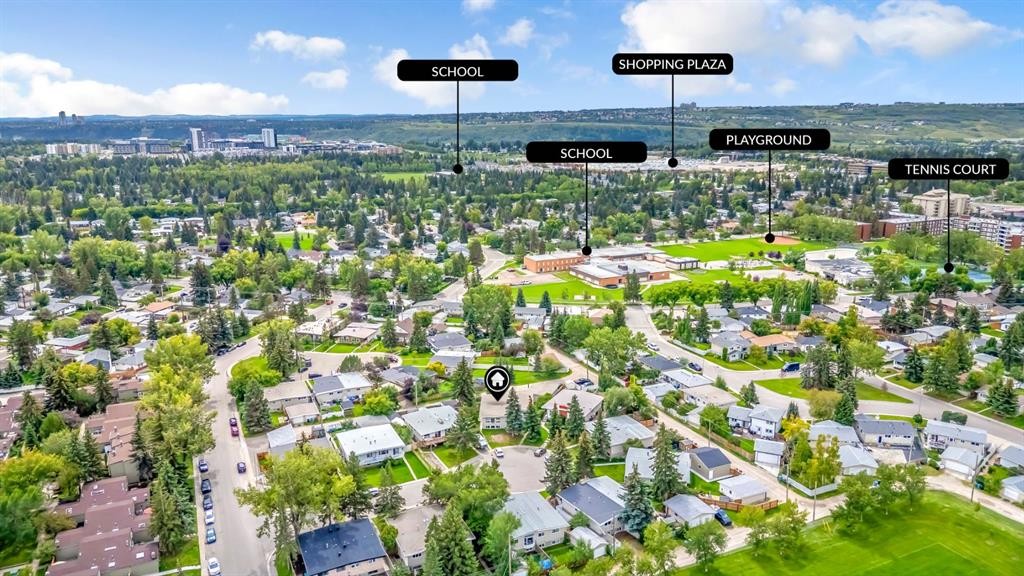 4013 Vance Place Nw, Calgary, AB - Outdoor With View