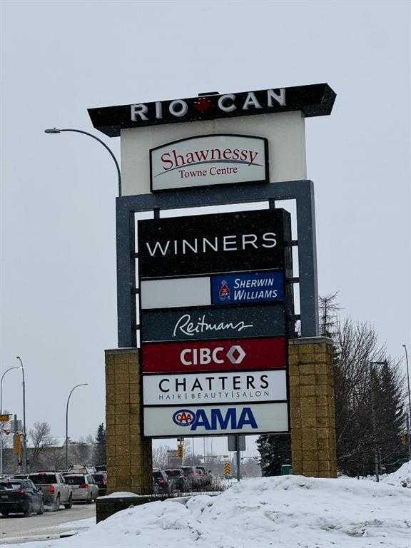 302-3 Somervale View Sw, Calgary, AB - Outdoor