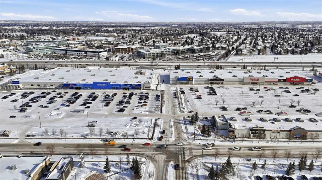 302-3 Somervale View Sw, Calgary, AB - Outdoor With View