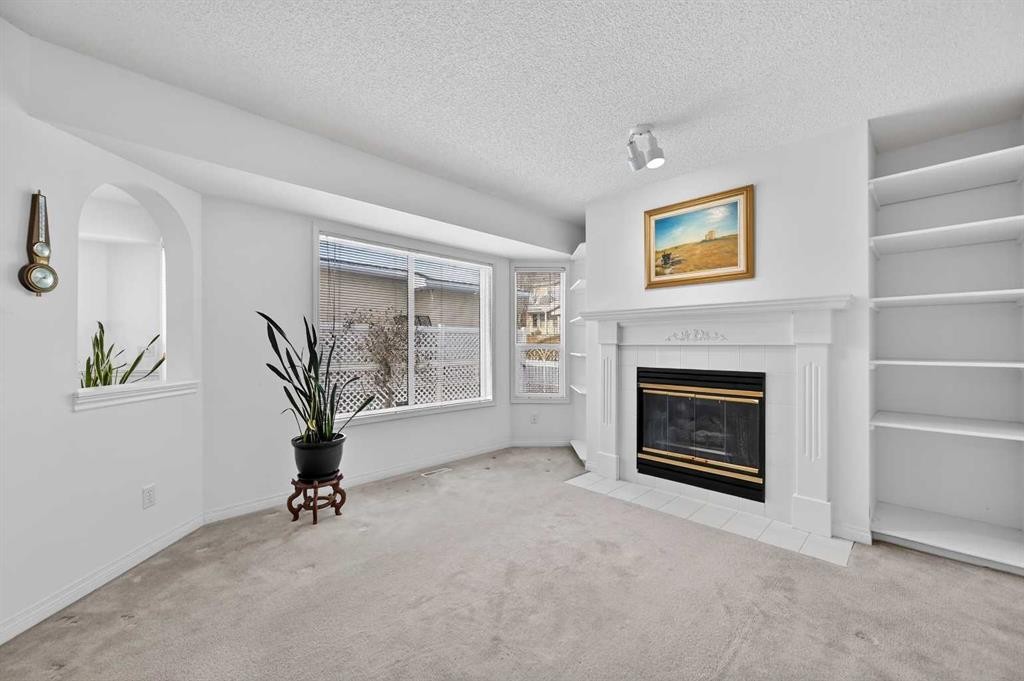 12 Sierra Morena Way Sw, Calgary, AB