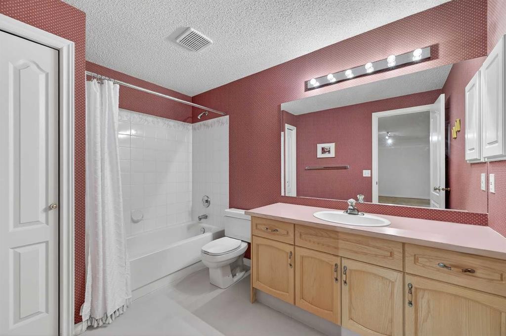 12 Sierra Morena Way Sw, Calgary, AB