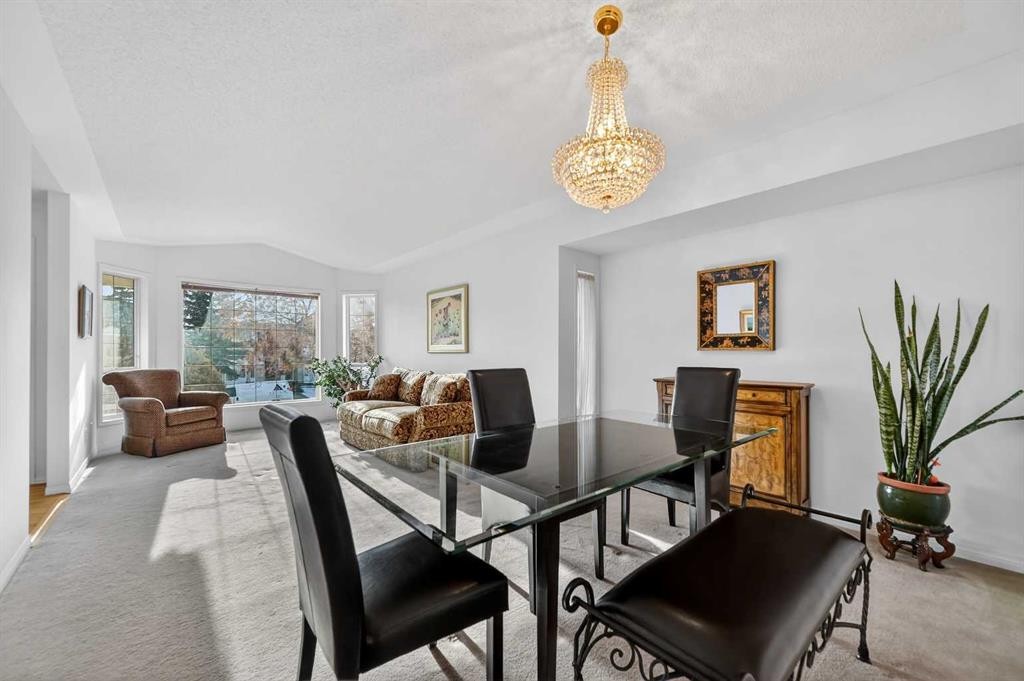 12 Sierra Morena Way Sw, Calgary, AB