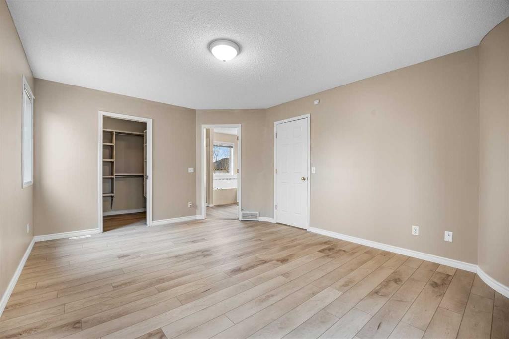 635 Panorama Hills Drive Nw, Calgary, AB - Indoor Photo Showing Other Room