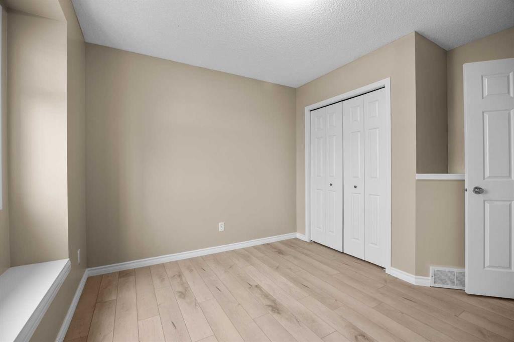 635 Panorama Hills Drive Nw, Calgary, AB - Indoor Photo Showing Other Room