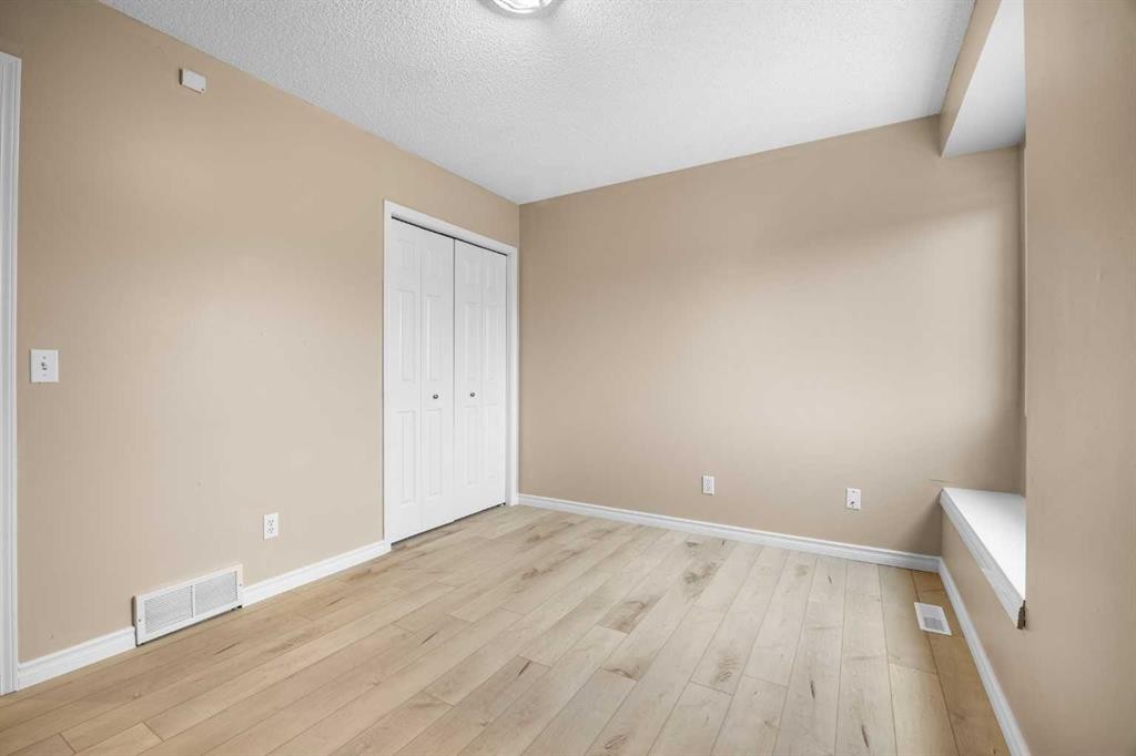 635 Panorama Hills Drive Nw, Calgary, AB - Indoor Photo Showing Other Room