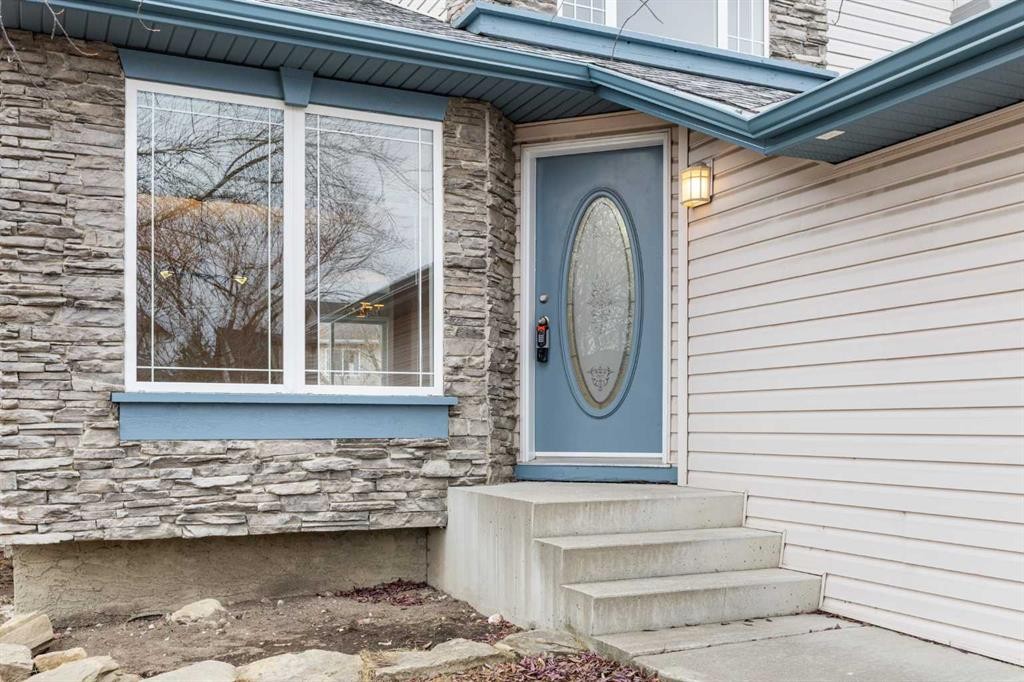 635 Panorama Hills Drive Nw, Calgary, AB - Outdoor With Exterior