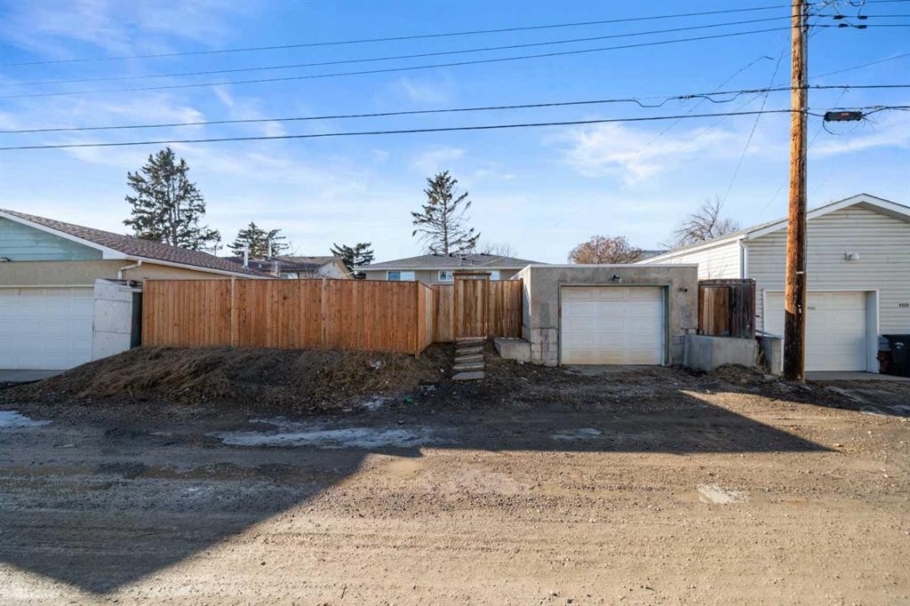 4520 Greenview Drive Ne, Calgary, AB - Outdoor