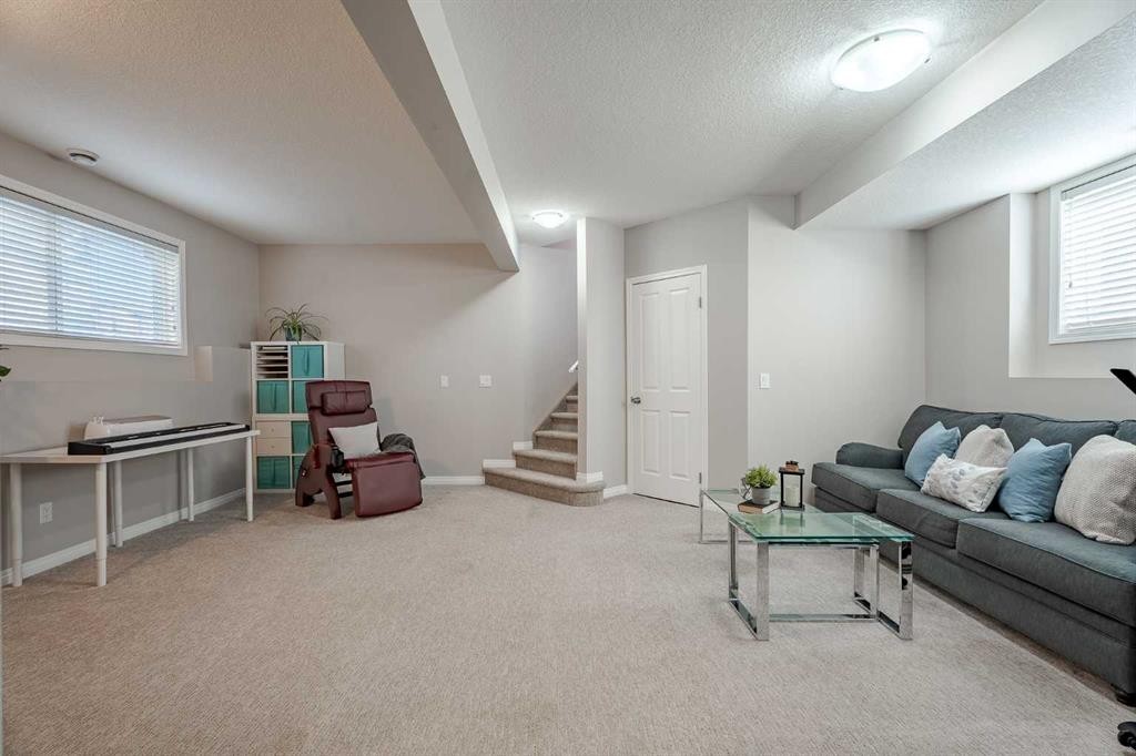 41 Covebrook Close Ne, Calgary, AB - Indoor