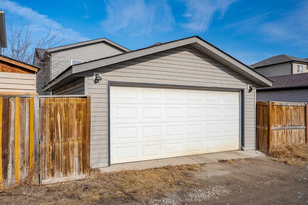 41 Covebrook Close Ne, Calgary, AB - Outdoor With Exterior