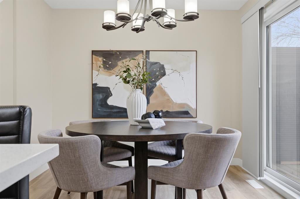 117 Panatella Park Nw, Calgary, AB - Indoor Photo Showing Dining Room