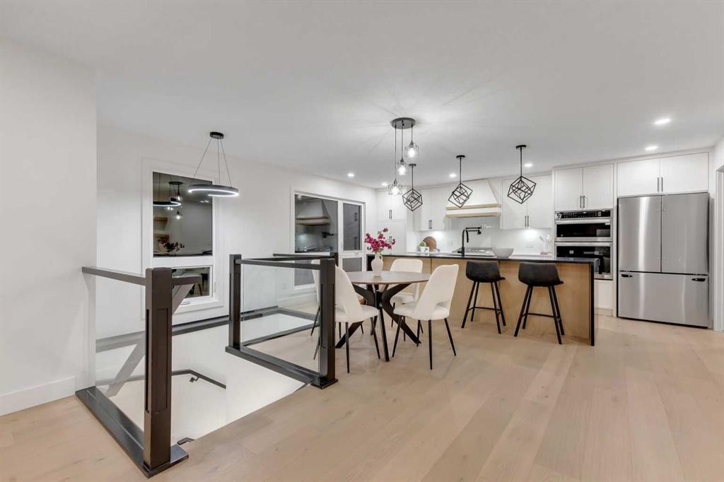 9419 Academy Drive Se, Calgary, AB - Indoor Photo Showing Kitchen With Upgraded Kitchen