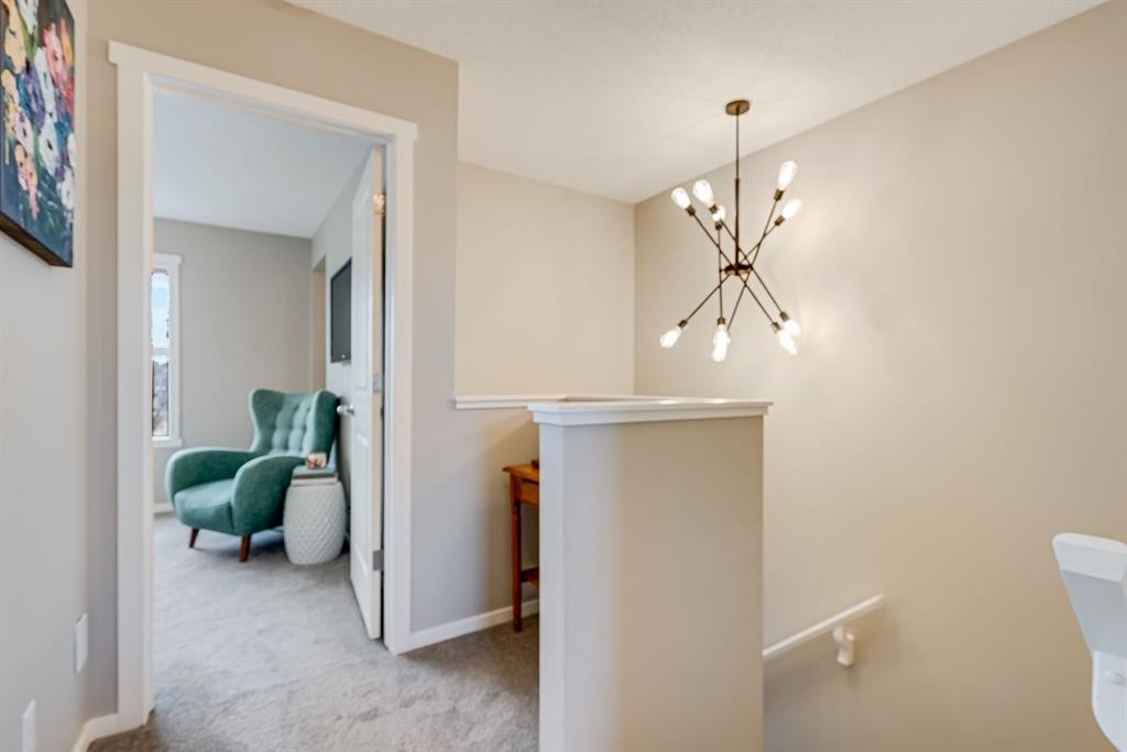 121 Marine Drive Se, Calgary, AB - Indoor