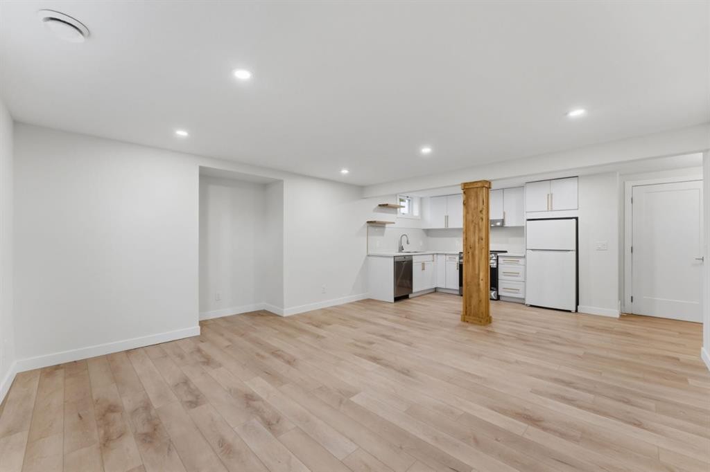 11039 Brae Road Sw, Calgary, AB - Indoor