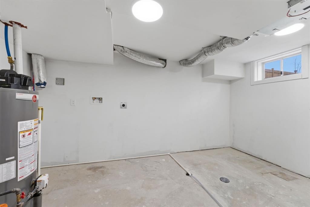 11039 Brae Road Sw, Calgary, AB - Indoor