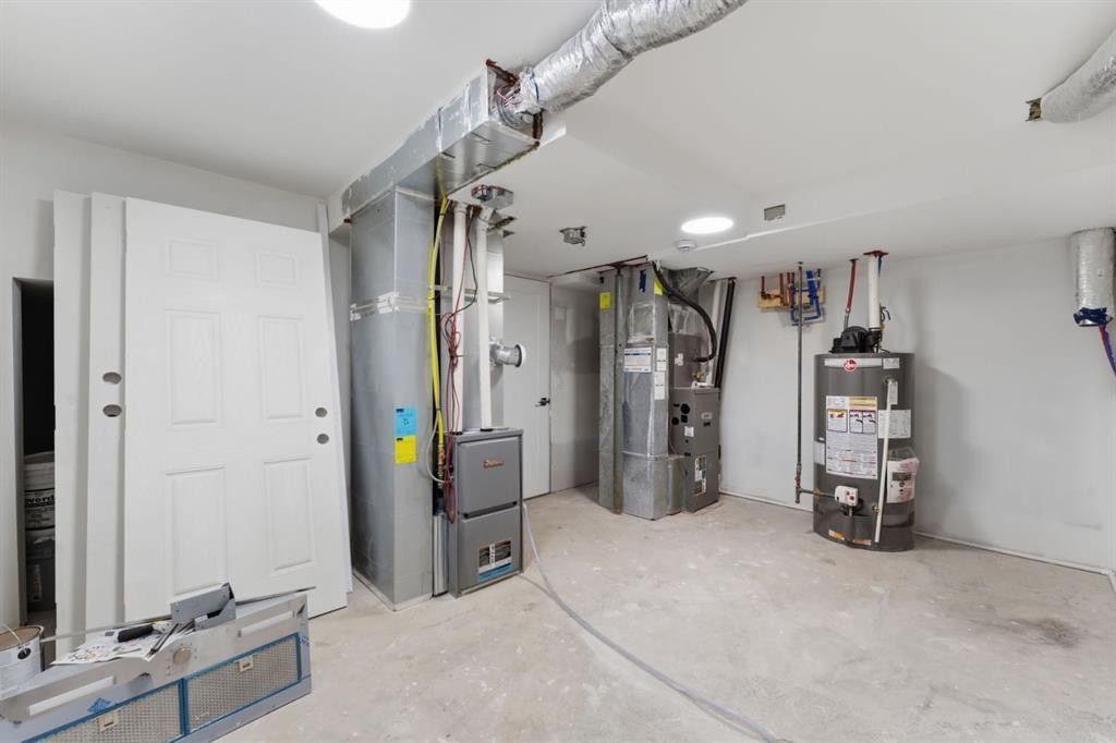 11039 Brae Road Sw, Calgary, AB - Indoor