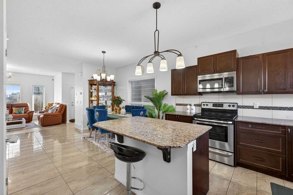 257 Skyview Ranch Boulevard Ne, Calgary, AB - Indoor Photo Showing Kitchen With Upgraded Kitchen