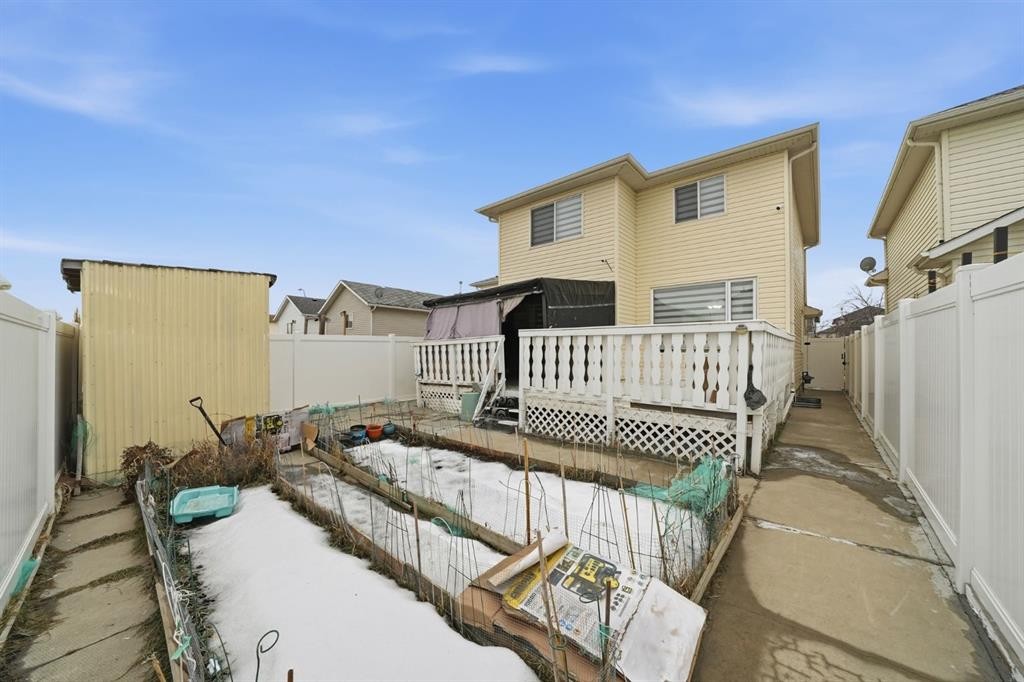 131 San Fernando Crescent Ne, Calgary, AB - Outdoor With Exterior