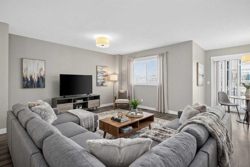 307 Skyview Ranch Grove Ne, Calgary, AB - Indoor Photo Showing Living Room