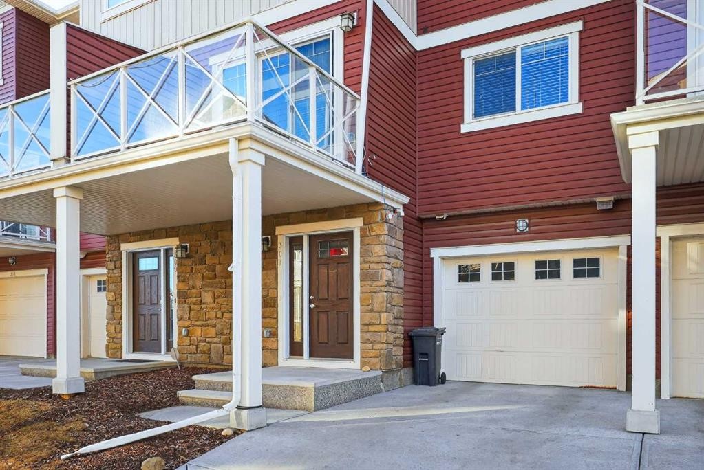 307 Skyview Ranch Grove Ne, Calgary, AB - Outdoor