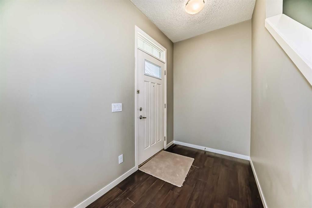 238 Panatella Nw, Calgary, AB - Indoor Photo Showing Other Room