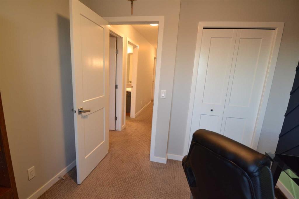 613 Hillcrest Road Sw, Airdrie, AB - Indoor