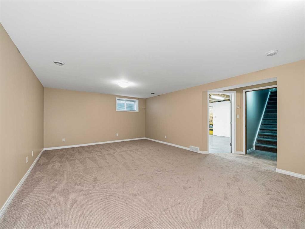 301 Arbour Cliff Close Nw, Calgary, AB - Indoor