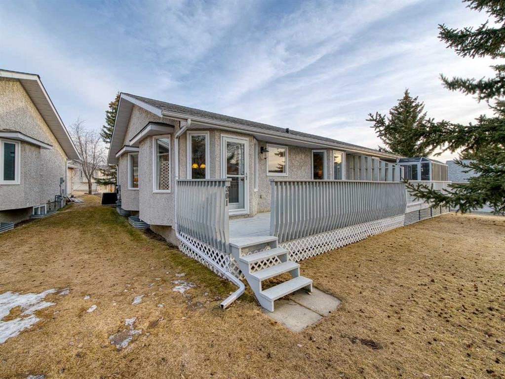301 Arbour Cliff Close Nw, Calgary, AB - Outdoor