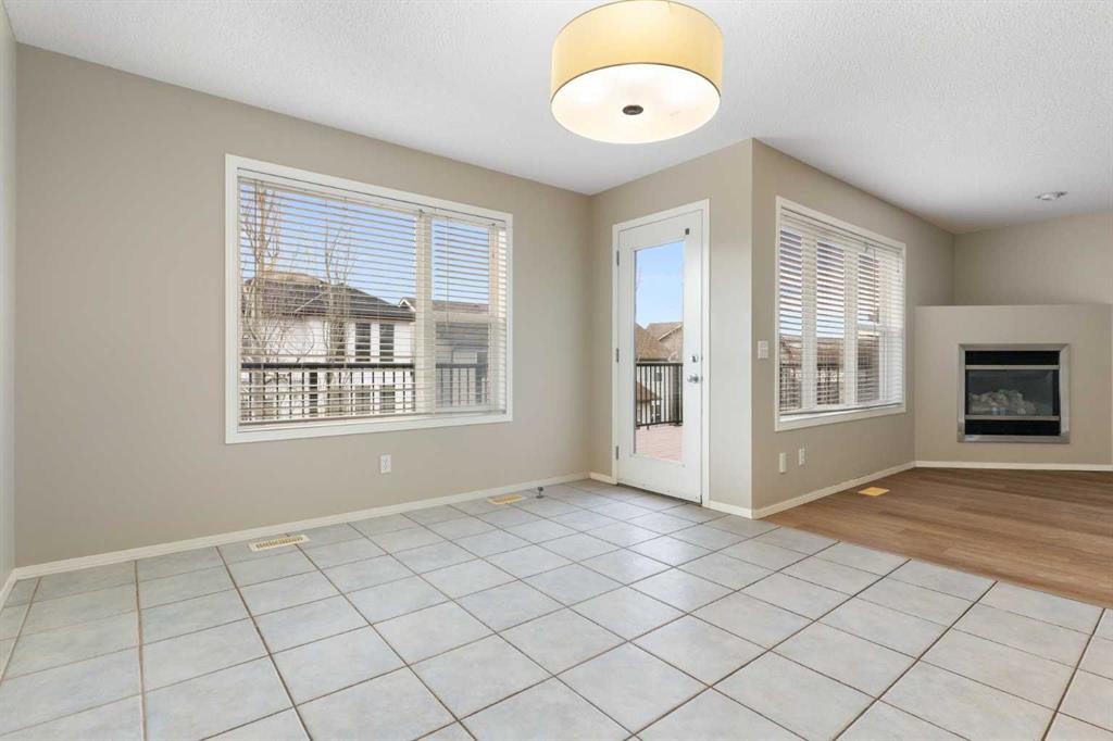 129 Evansbrooke Way Nw, Calgary, AB - Indoor With Fireplace