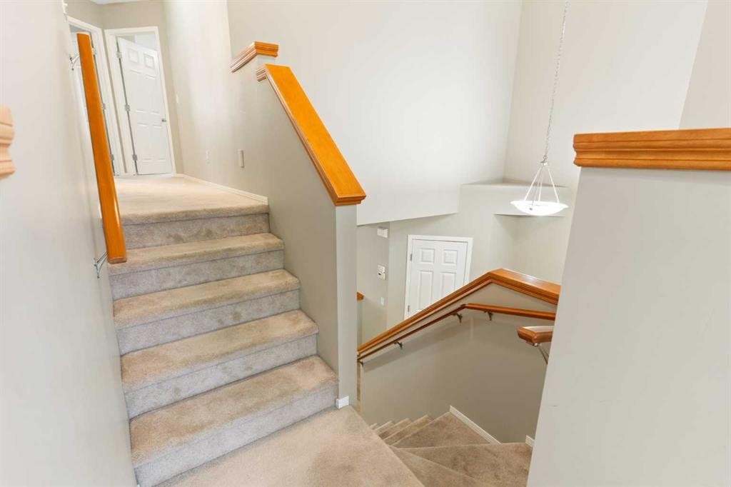 129 Evansbrooke Way Nw, Calgary, AB - Indoor Photo Showing Other Room