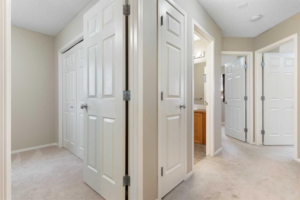 129 Evansbrooke Way Nw, Calgary, AB - Indoor Photo Showing Other Room
