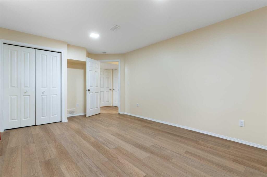 129 Evansbrooke Way Nw, Calgary, AB - Indoor Photo Showing Other Room