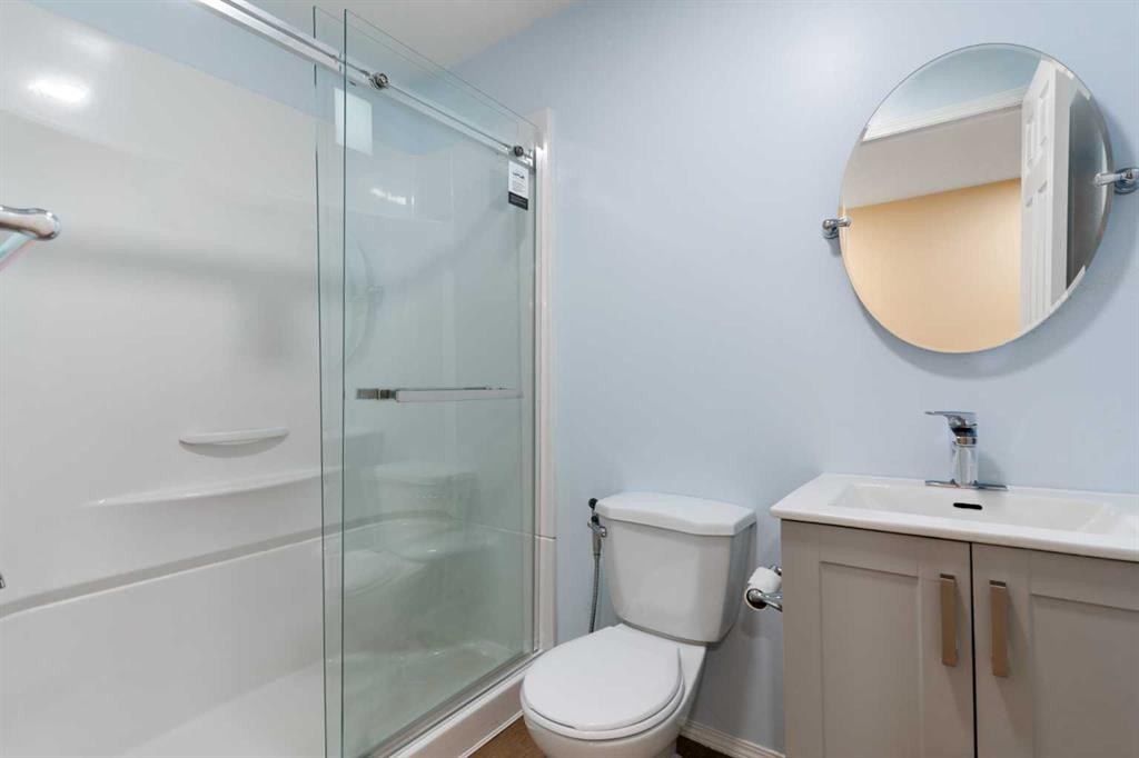 129 Evansbrooke Way Nw, Calgary, AB - Indoor Photo Showing Bathroom