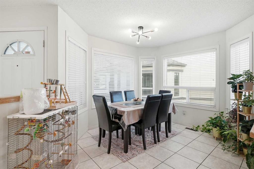 507 Citadel Heights Nw, Calgary, AB